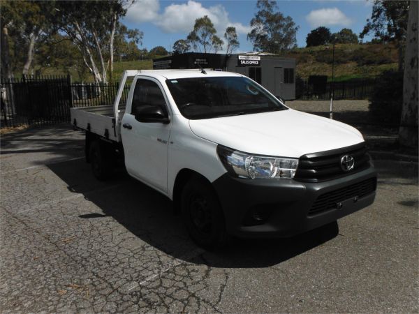 2016 TOYOTA HILUX C/CHAS GUN122R WORKMATE image