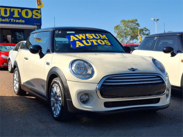 2014 MINI Hatch Hatchback F56 Cooper image
