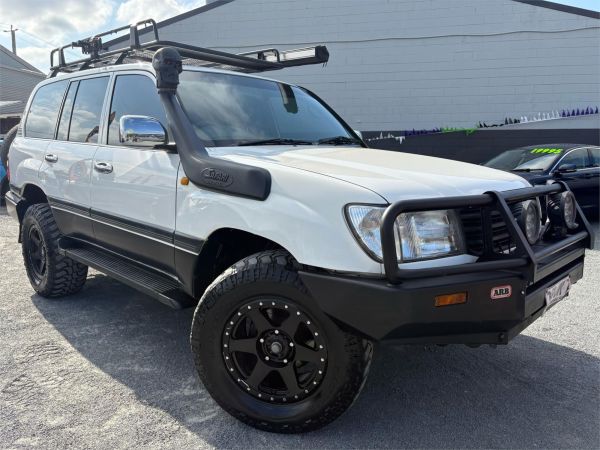 2000 Toyota Landcruiser Wagon HDJ100R GXL image