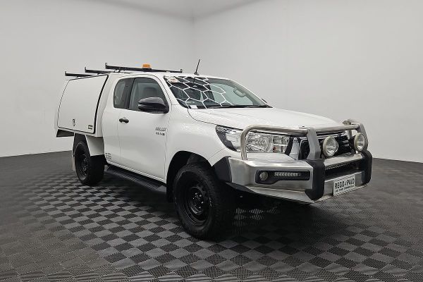 2019 Toyota Hilux SR GUN126R 4X4 image