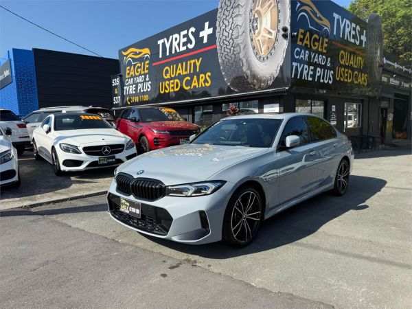 2023 BMW 330E Other image