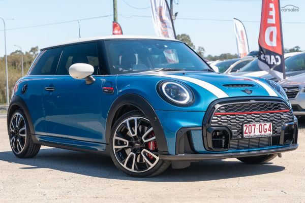 2023 MINI Hatch John Cooper Works Classic Auto image