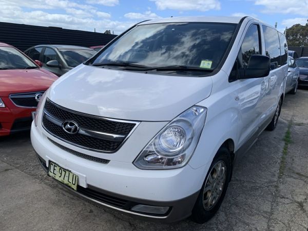 2015 Hyundai iMAX TQ MY13 White 4 Speed Automatic Wagon image