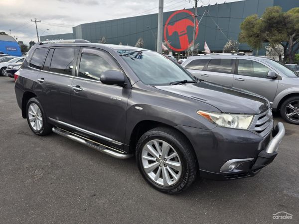 2010 Toyota Kluger GSU45R Grande image