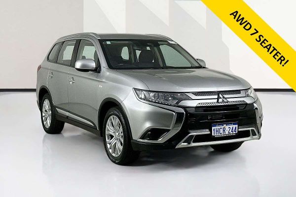 2020 Mitsubishi OUTLANDER ES 7 SEAT (AWD) ZL MY20 image