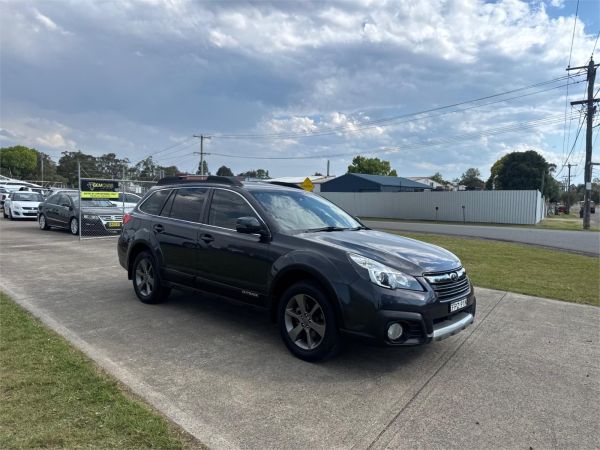 2013 SUBARU OUTBACK 4D WAGON MY13 2.5i PREMIUM AWD image