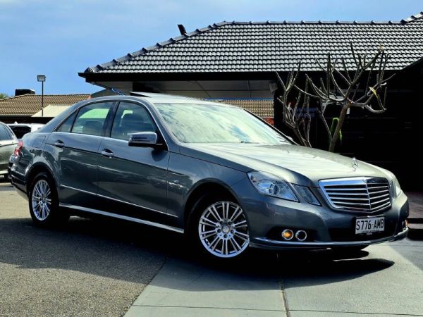 2011 Mercedes-benz E-class SEDAN E220 CDI BLUEEFFICIE W212 image