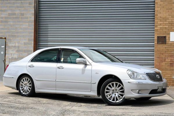 2005 Toyota Crown Majesta Sedan UZS186 C Type image