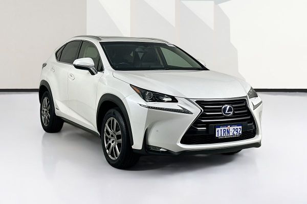 2014 Lexus NX300h LUXURY HYBRID (FWD) AYZ10R image