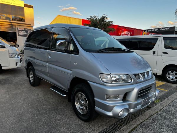 2005 Mitsubishi Delica Van Wagon PD6W Spacegear Chamonix image
