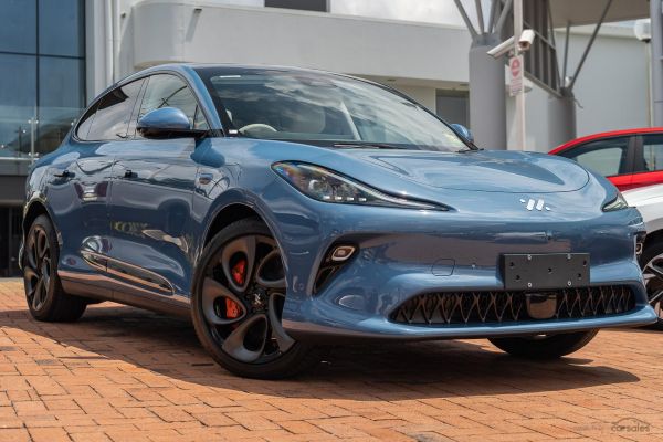 2025 MG IM6 Platinum Auto MY25 image