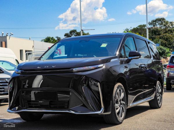 2023 LDV MIFA 9 Luxe Auto MY23 image