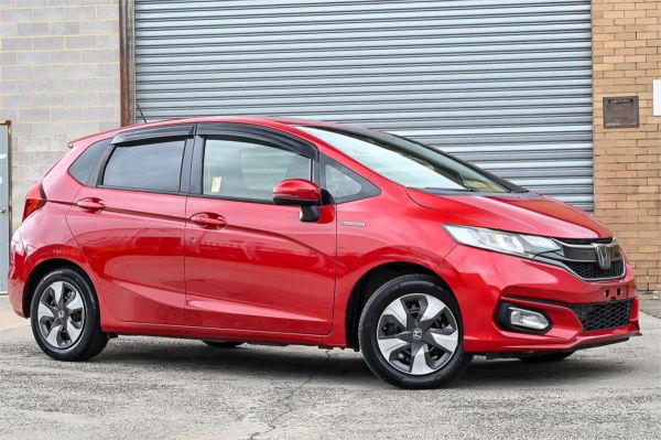 2019 Honda Fit Hybrid Sedan GP5 F image