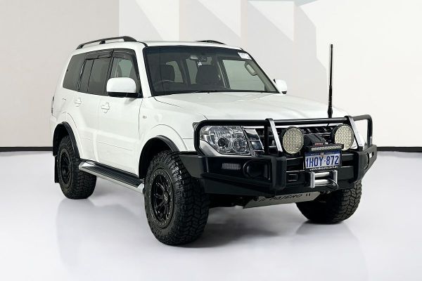 2018 Mitsubishi PAJERO GLX LWB (4x4) NX MY18 image