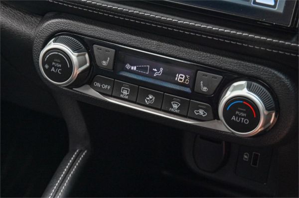 2020 Nissan Kicks Other image