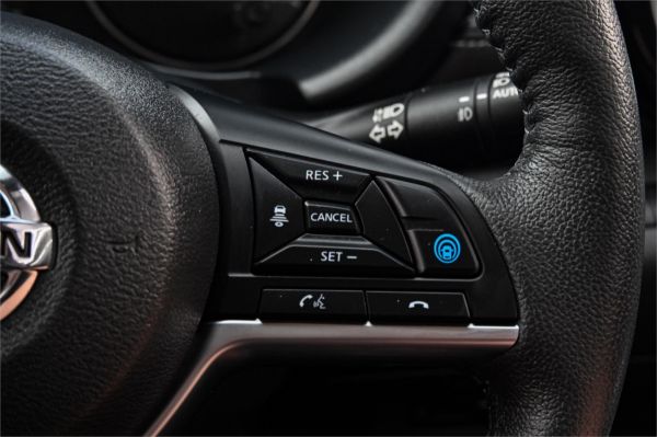 2020 Nissan Kicks Other image