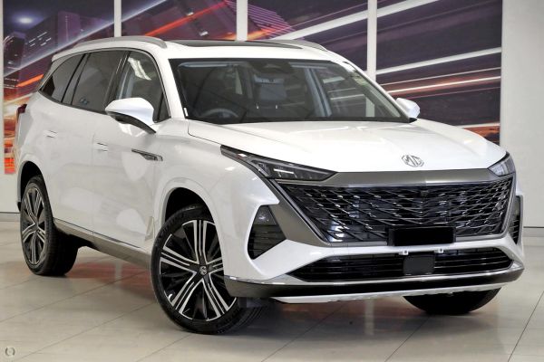 2025 MG QS Essence Auto AWD MY25 image