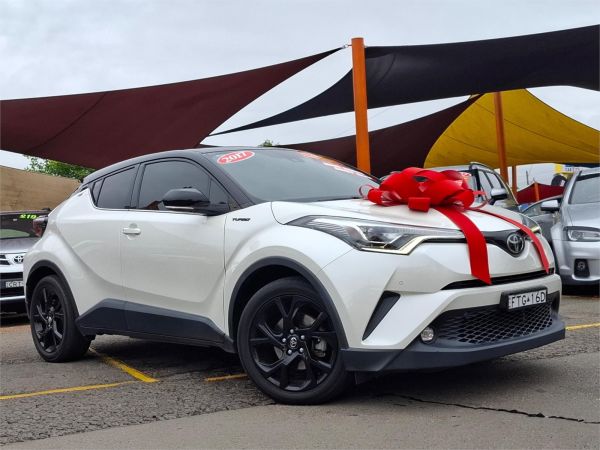 2017 Toyota C-HR Wagon NGX50R Koba image