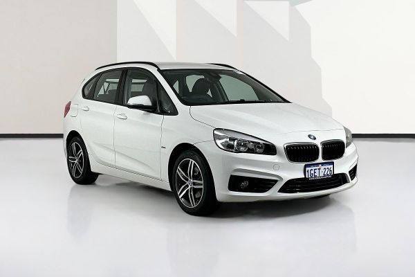 2016 BMW 2 18d ACTIVE TOURER LUXURY LINE F45 image
