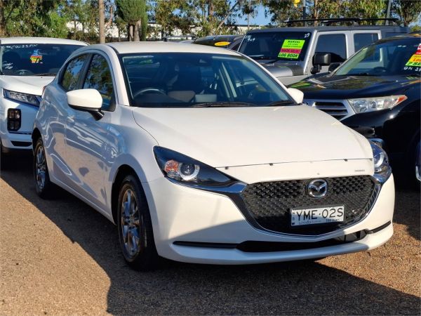 2022 Mazda 2 Hatchback DJ2HAA G15 Pure image
