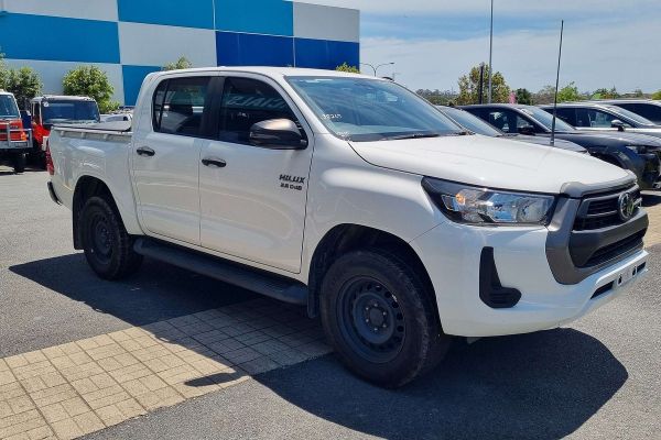 2022 Toyota Hilux SR GUN126R 4X4 image