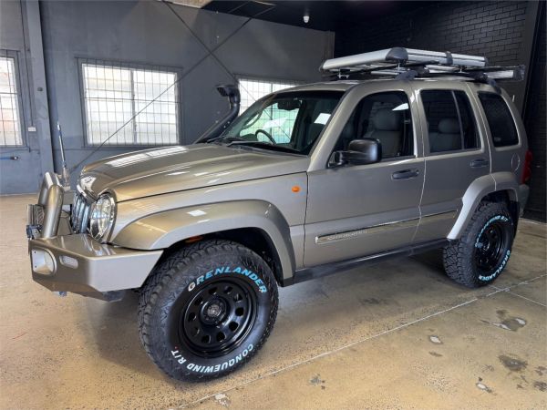 2005 JEEP CHEROKEE 4D WAGON KJ MY05 UPGRADE LIMITED (4x4) image