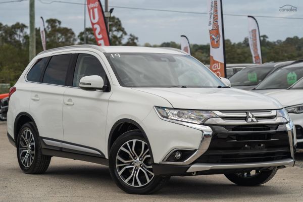 2017 Mitsubishi Outlander LS Safety Pack ZK Auto 4WD MY17 image