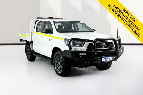 2024 Toyota HILUX SR 48V (4x4) GUN126R 4X4 image