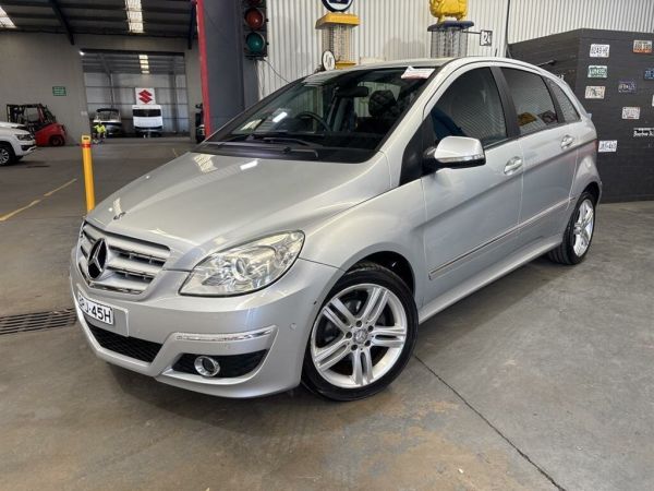 2010 Mercedes-Benz B180 245 MY10 Silver 7 Speed CVT Auto Sequential Hatchback image
