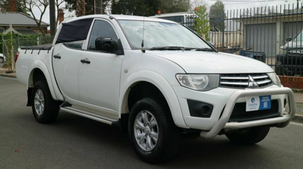 2014 Mitsubishi Triton MN MY14 Update GLX White 4 Speed Automatic Double Cab Utility image