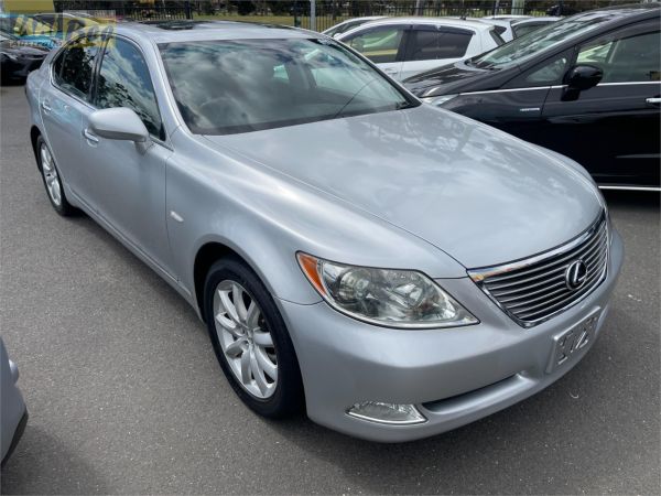 2006 Lexus LS Sedan USF40R LS460 image