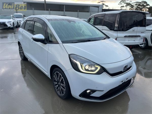 2020 Honda Fit Hatchback GR3 Hybrid image