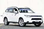 Image for 2013 Mitsubishi Outlander Wagon ZJ MY13 ES