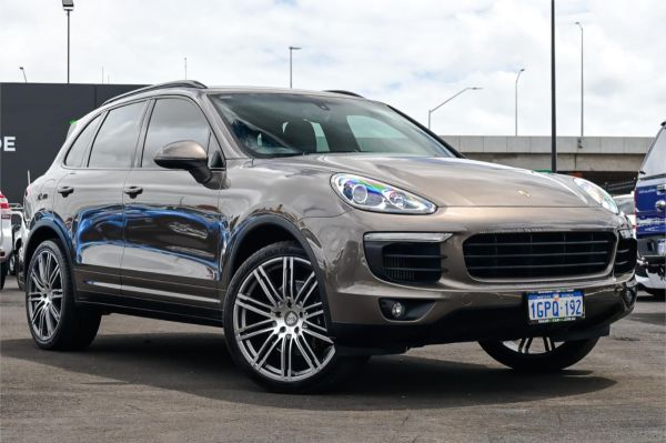 2015 Porsche Cayenne Wagon 92A MY15 Diesel image