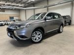 Image for 2020 MITSUBISHI OUTLANDER 4D WAGON ZL MY21 ES 7 SEAT (2WD)