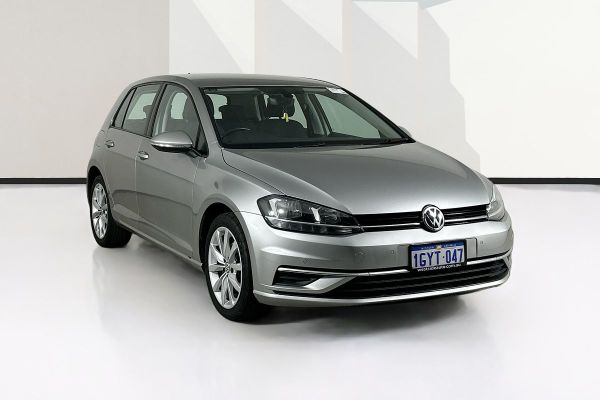 2017 Volkswagen Golf 110 TSI COMFORTLINE AU MY18 image