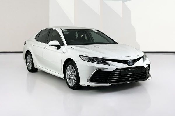 2022 Toyota CAMRY ASCENT HYBRID AXHV70R image