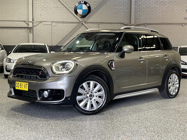 2018 MINI Countryman Wagon F60 Cooper S image