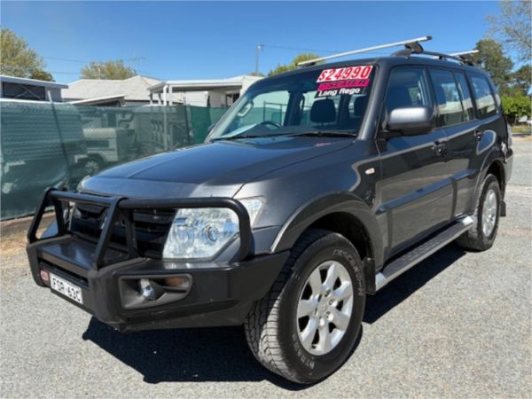 2013 MITSUBISHI PAJERO 4D WAGON NW MY13 GLX-R LWB (4x4) image