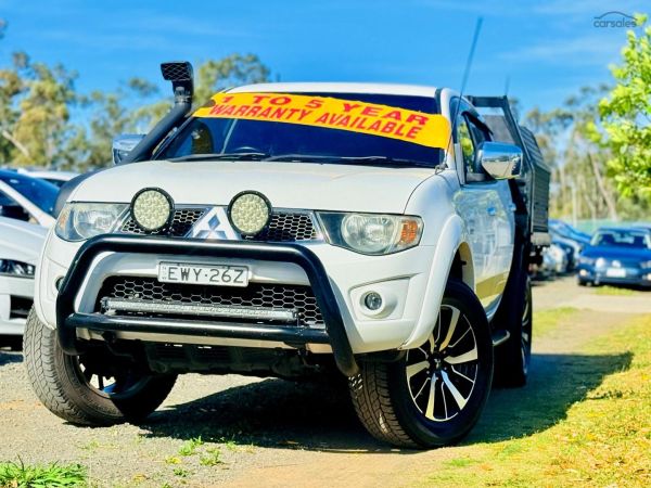 2011 Mitsubishi Triton GLX MN Manual 4x4 MY11 image