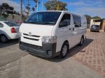 Image for 2015 Toyota Hiace KDH201R AUTO