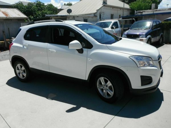 2016 Holden Trax TJ MY16 LS White 6 Speed Automatic Wagon image
