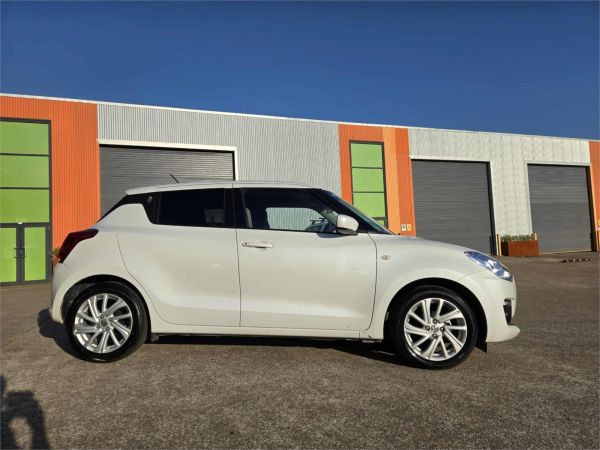 2023 Suzuki Swift Hatchback AZ Series II GL image