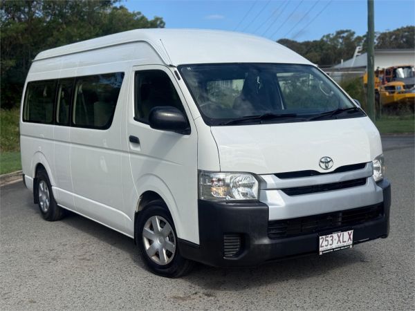 2017 Toyota Hiace Bus KDH223R Commuter image