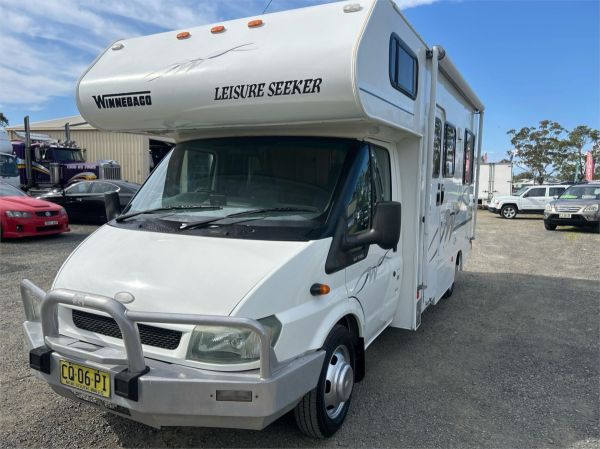 2003 FORD WINNEBAGO TRANSIT 2 NA Motorhome 90 T350 image
