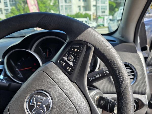 2016 HOLDEN CRUZE 4D SPORTWAGON JH MY16 CD image