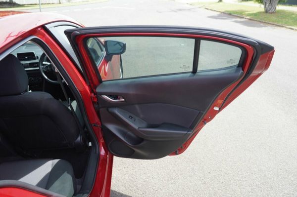 2016 Mazda 3 BM MY15 Neo Maroon 6 Speed Automatic Hatchback image