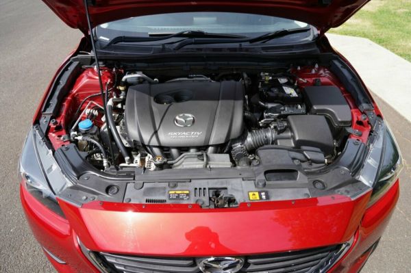 2016 Mazda 3 BM MY15 Neo Maroon 6 Speed Automatic Hatchback image