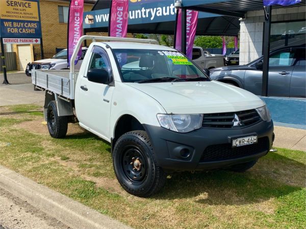 2014 Mitsubishi Triton Cab Chassis MN MY15 GL image