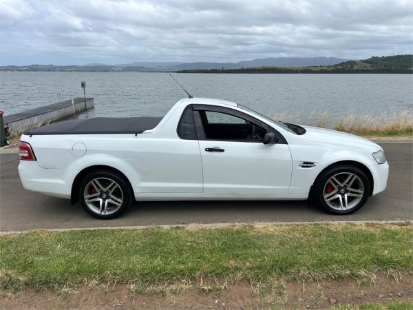 2008 HOLDEN COMMODORE UTILITY VE OMEGA image